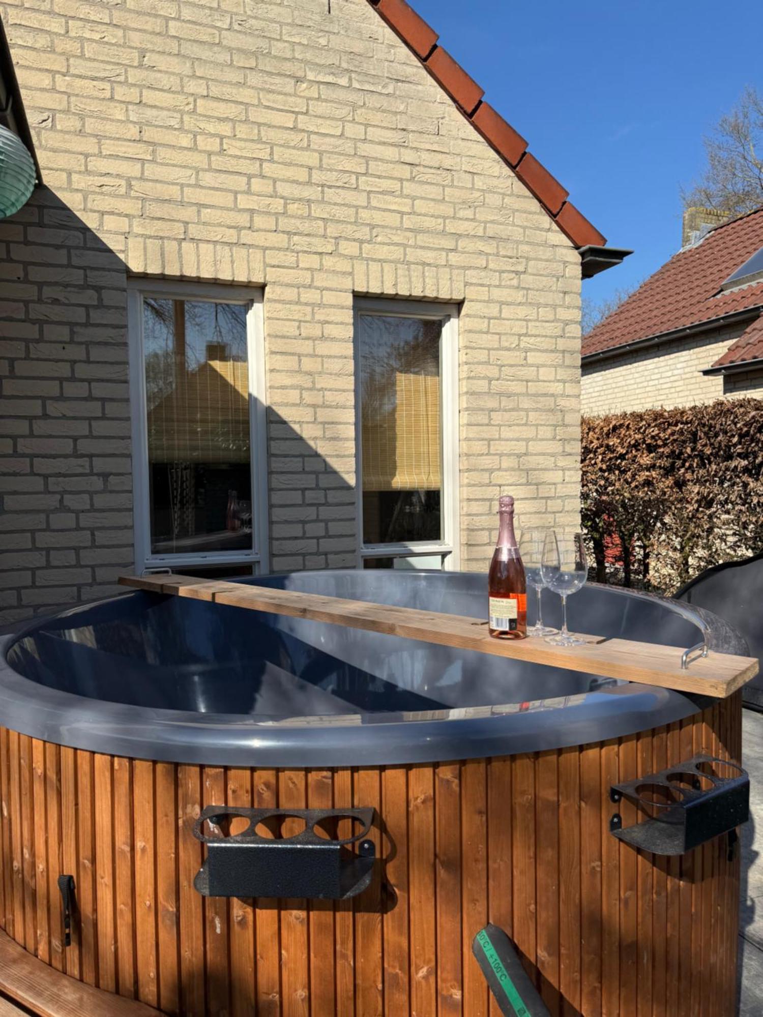 Wellness Huisje 52 Ewijk 외부 사진